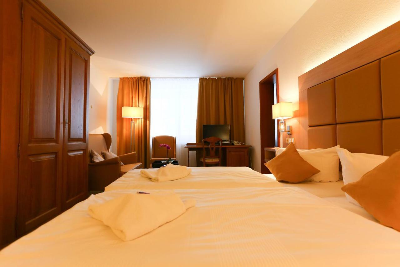 Parkhotel Forsthaus タラント エクステリア 写真